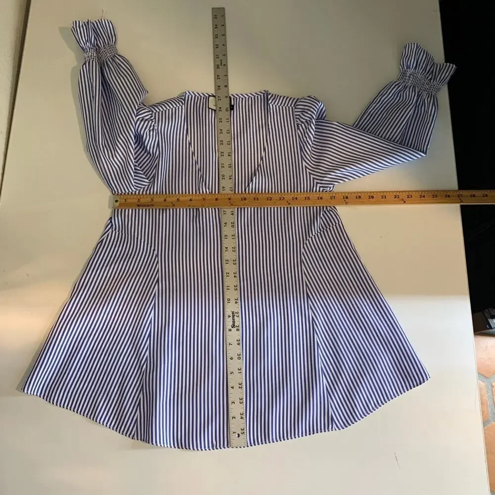 Tuckernuck Blouse Women S Small White Blue Easton Striped VNeck Long Puff Sleeve